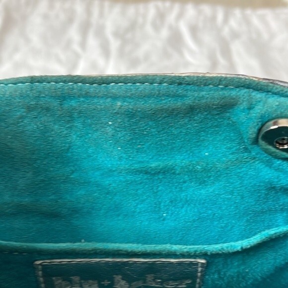 Chic Metallic Genuine Python Crossbody Bag - Picture 10 of 13